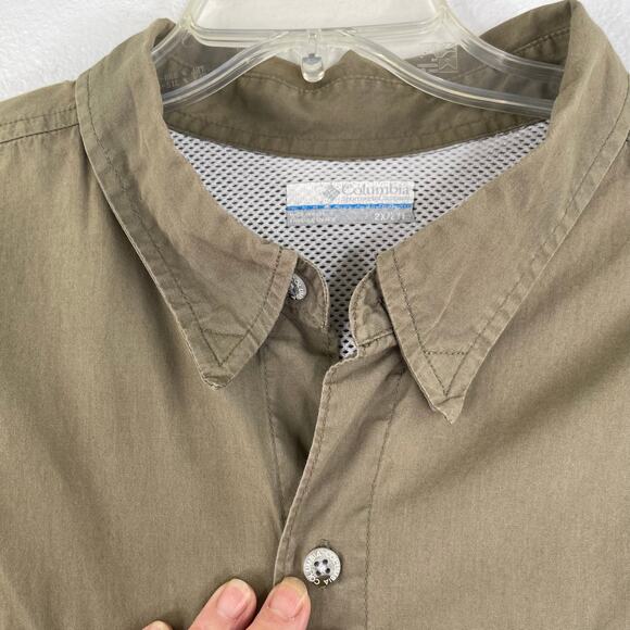 Columbia Sportswear Company PFG Khaki Beige Long Sleeve Button Up Men's Shirt 2X - Picture 2 of 16